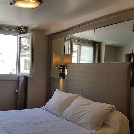 פריז Pratic Hotel מראה חיצוני תמונה