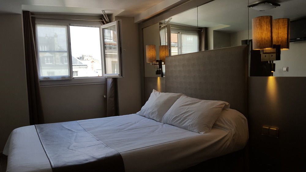 פריז Pratic Hotel מראה חיצוני תמונה