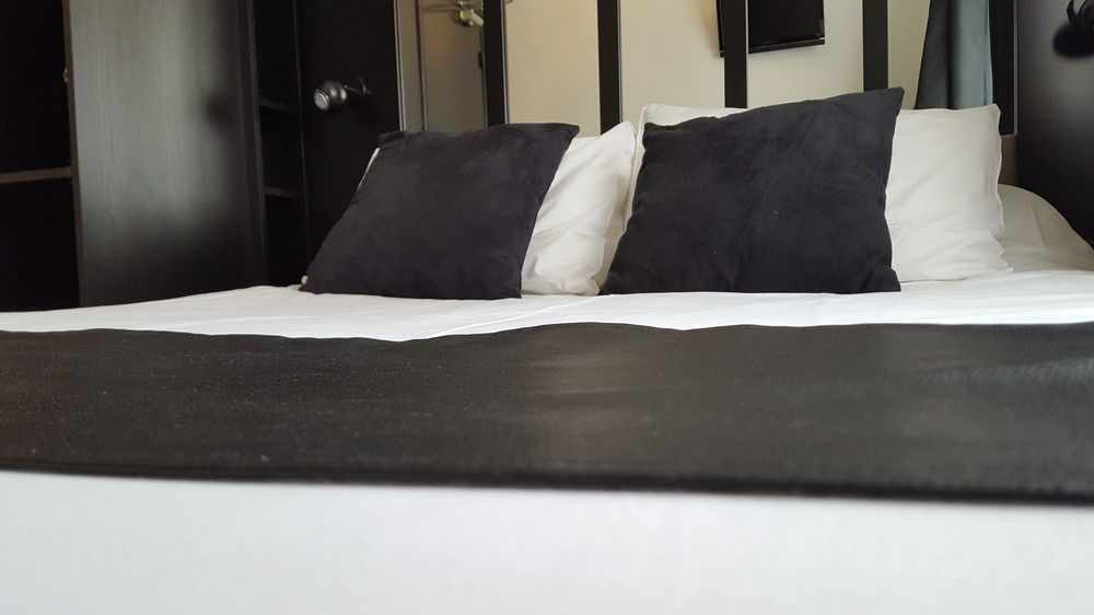 פריז Pratic Hotel מראה חיצוני תמונה