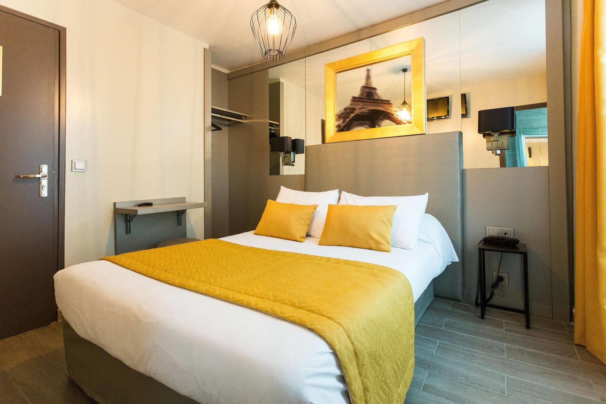 פריז Pratic Hotel מראה חיצוני תמונה